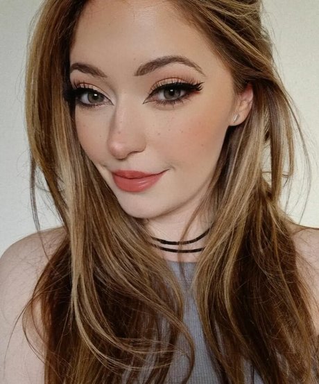 Alli Flanagan porn actress picture