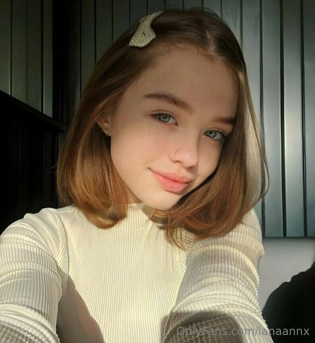 lanaannx beautiful model pic