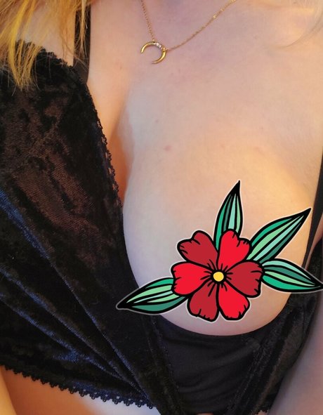 hotsugargirl star exclusive img