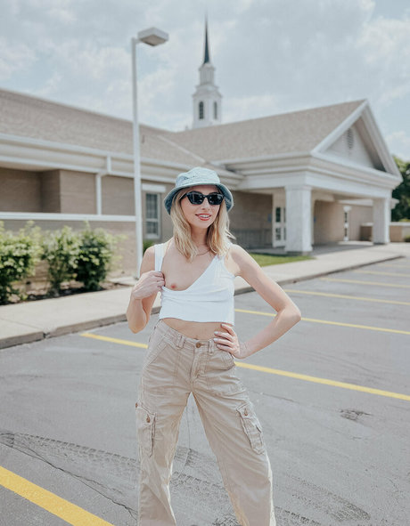 gabicox nice model img