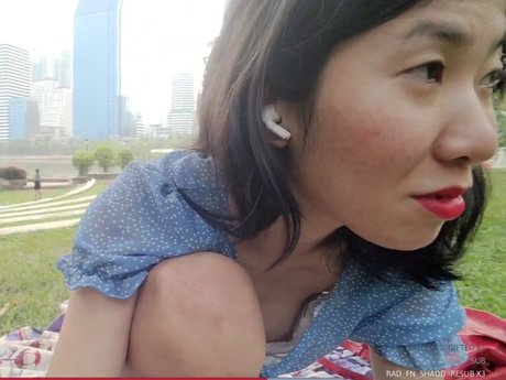 Apichy hot actress pic