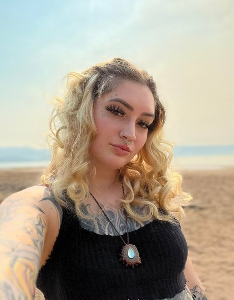 aurorawestx pornstar adult pictures