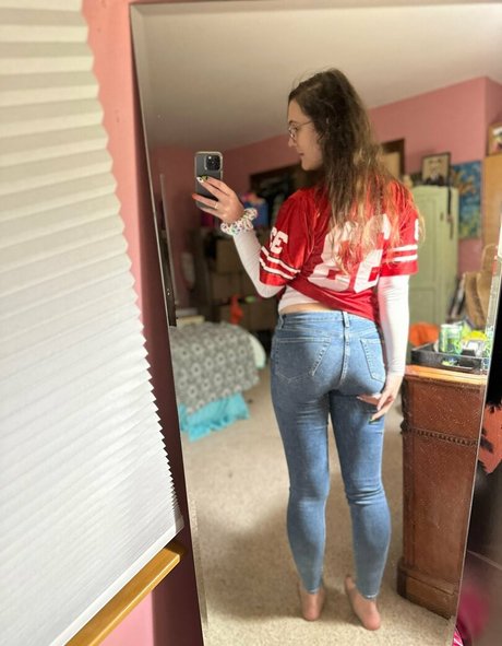 alibrarising pornographic actress photo