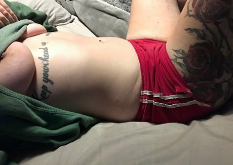 devikurr model sex photos