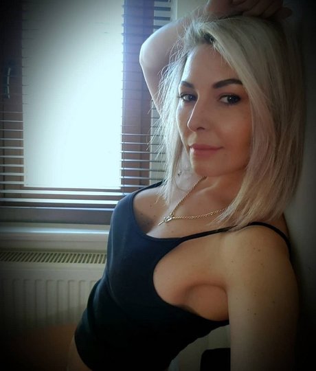 Beatka sexy actress picture