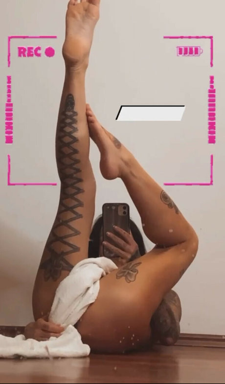 brb kn pretty pornstar images