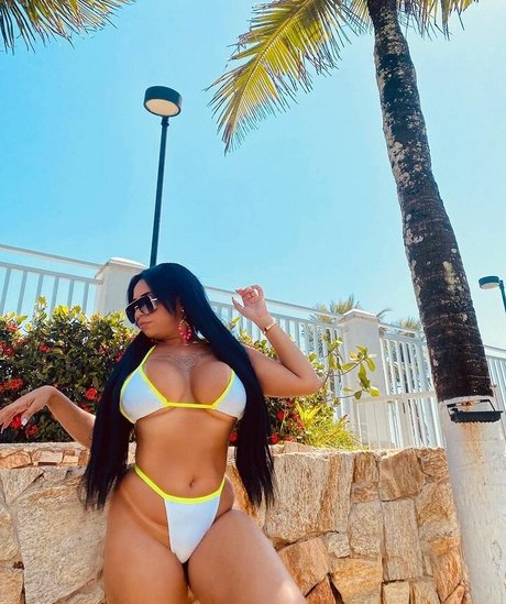 Gabriela Goes erotic star img