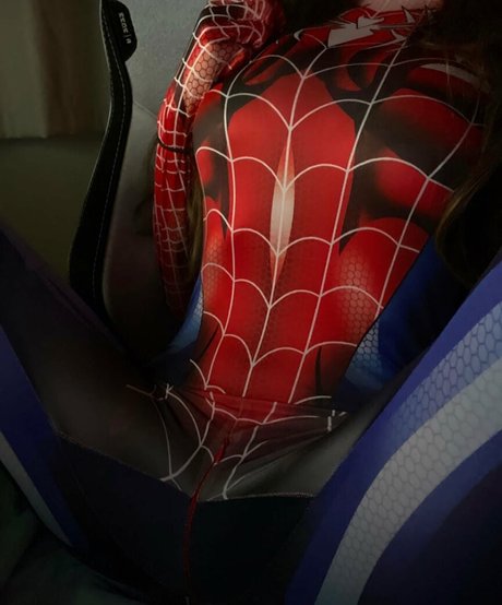 Mushyeesandi model nude photo