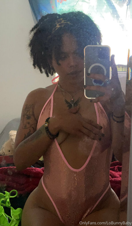 subfairy pornstar top image