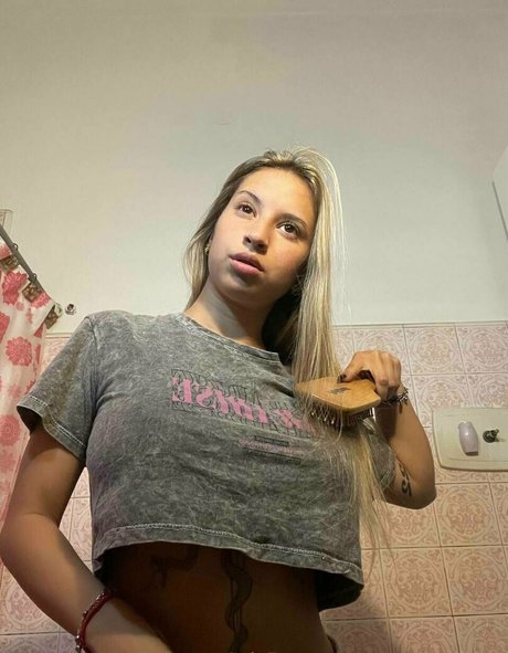 sunny bunny xx naked model image