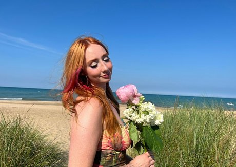 Fertile Myrtle exclusive actress image