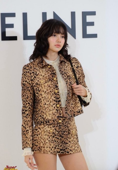 Lisa Manoban xxx actress picture