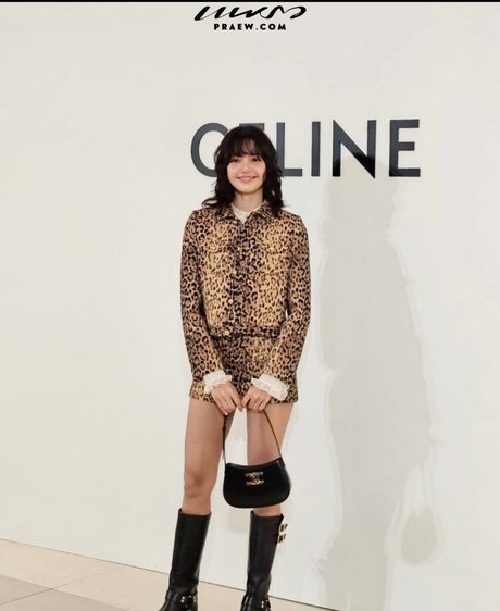 Lisa Manoban porn model images