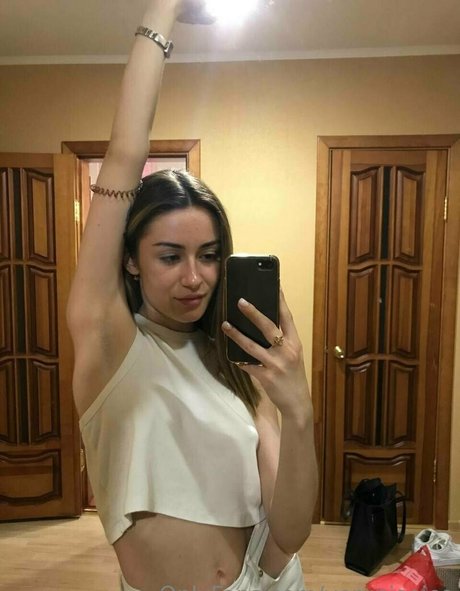 yanasugarr pornstar hot images