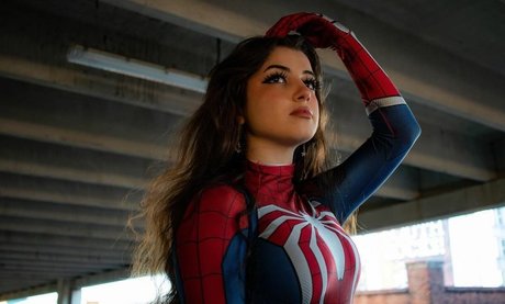 midget miki high quality actress picture