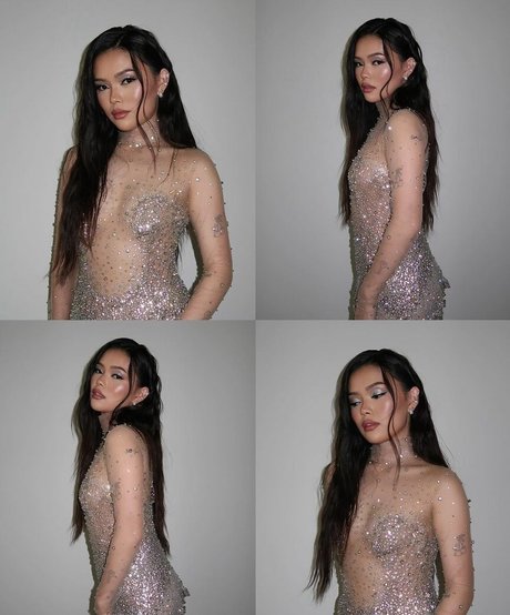 Lisa Yamada nude model images