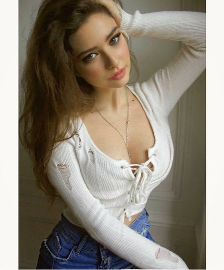 Pola Petrenko art pornstar photo