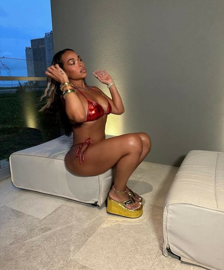 Figgmunity naked actress photos