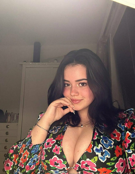 elizza beth top pornstar pic