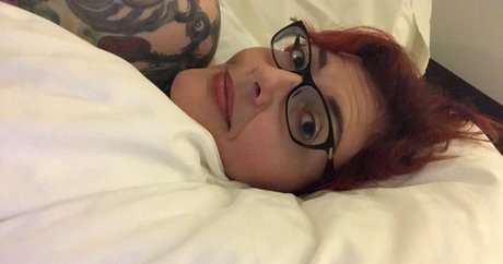 madam muriel exclusive model picture