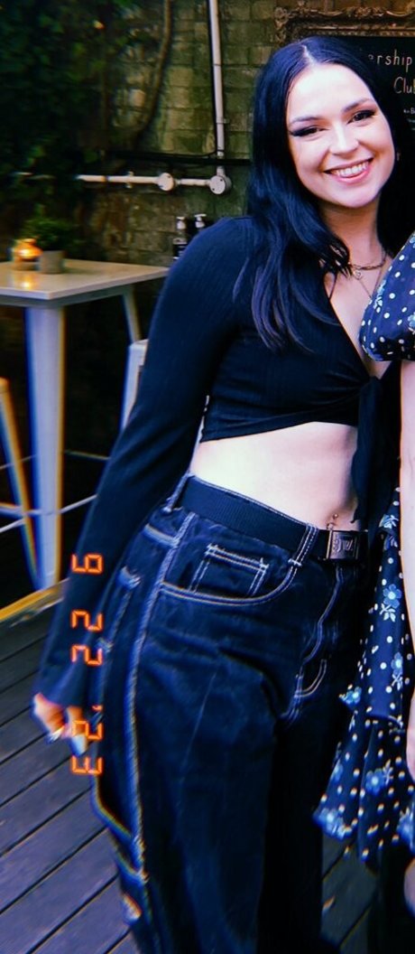 Yogscast Sophie perfect actress pic