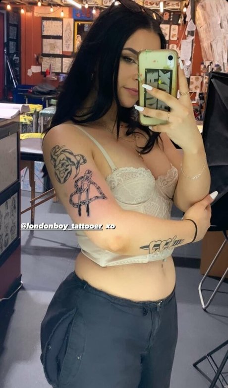 Yogscast Sophie star pornographic photos