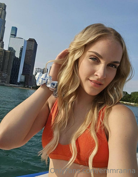 emmranna hot star pics