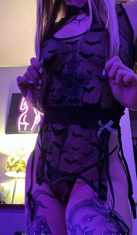 Mini dubbz model pics