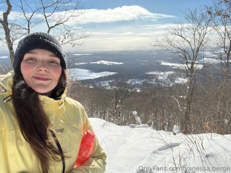 Vanessa Berge star exclusive images