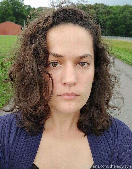 theladylayla hot actress pictures