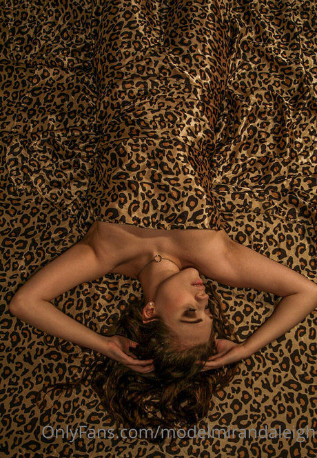 modelmirandaleigh free model pics