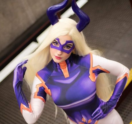 Samanta Bravin hd pornstar photos