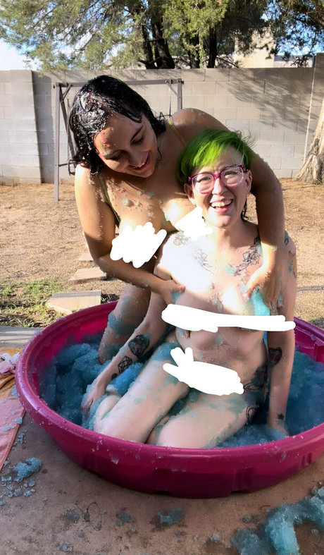 amykat star exclusive image