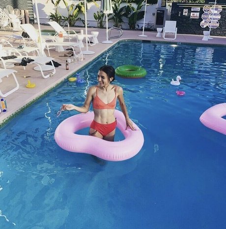 Alyssa Limperis art actress images