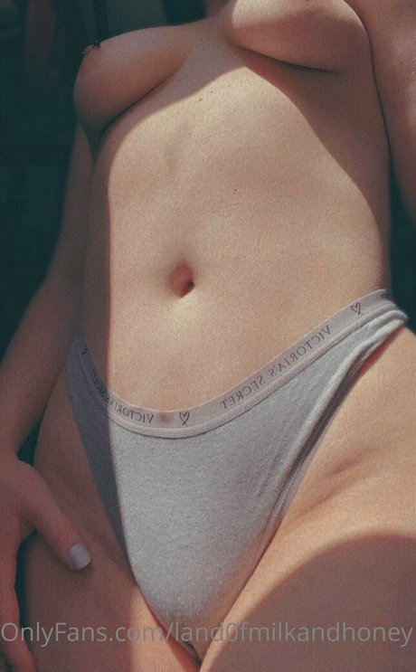 bbw blonde onlyfans hd photos