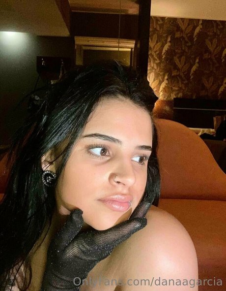 danaagarcia erotic model picture