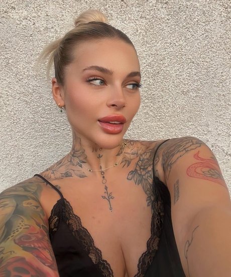 Angelika Kramer porn model galleries