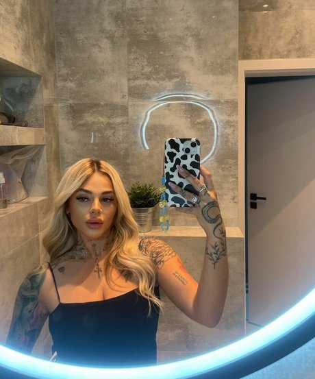 Angelika Kramer pornstar adult pics