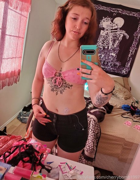 dreadfuldesire high quality actress images