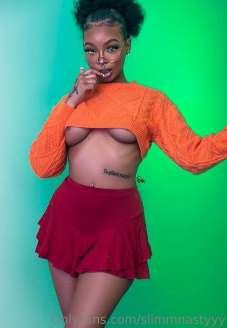 slimmnastyyy erotic model pics