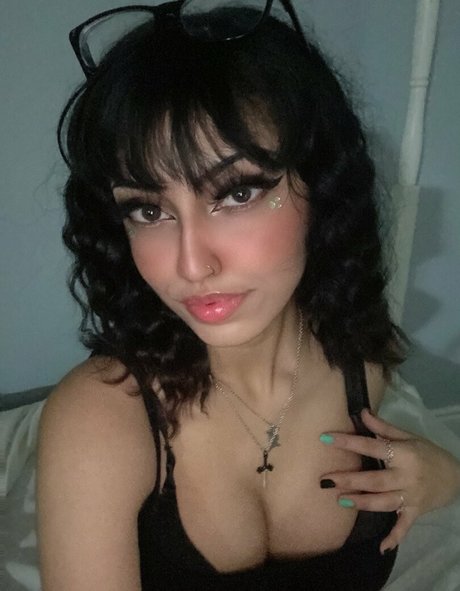 Lilrorivert naked star pictures