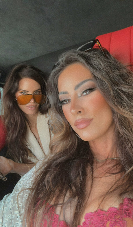 alileeof high quality model pic