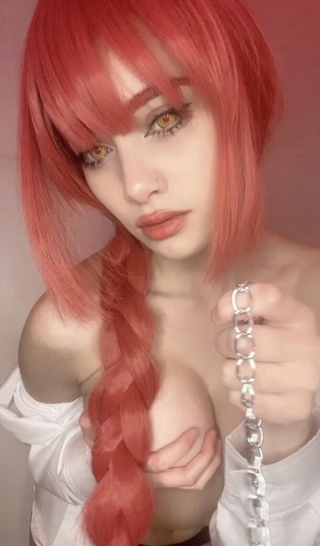 Denjis gxrlfriend adult model picture