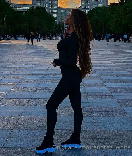 andrawhite model pretty gallery