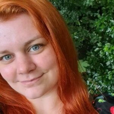 Ginger nut hot actress picture