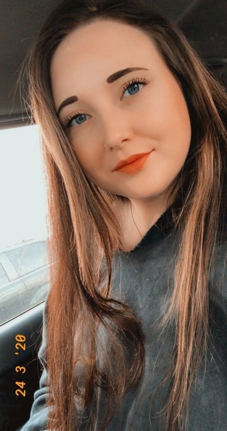 NWCurvess porn star gallery