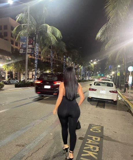 nahrinblack sexy pornstar pictures