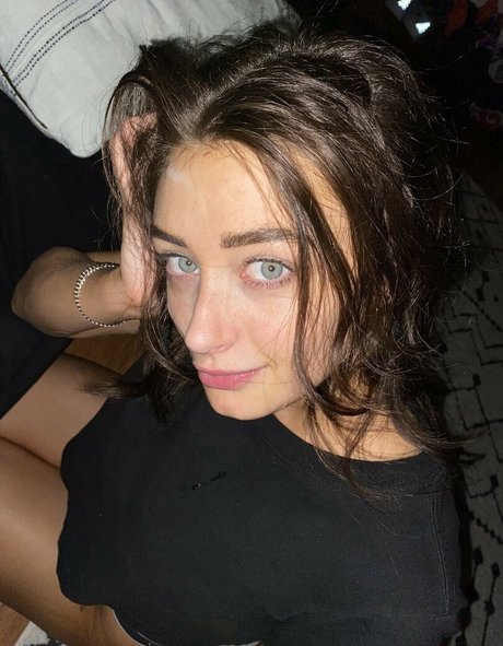 Alyssa Keller pornstar erotic pic