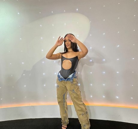 Chanel Terrero model top pictures