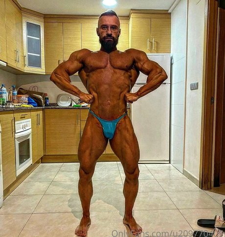 irishbeast69 exclusive model images